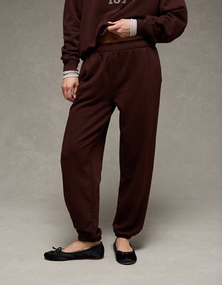 AE High-Waisted Jogger