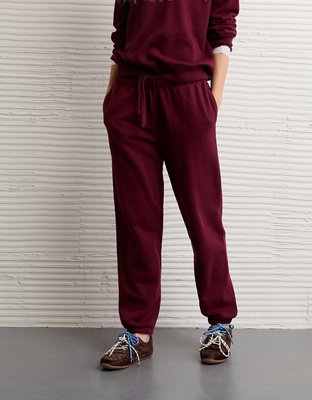 AE High-Waisted Jogger