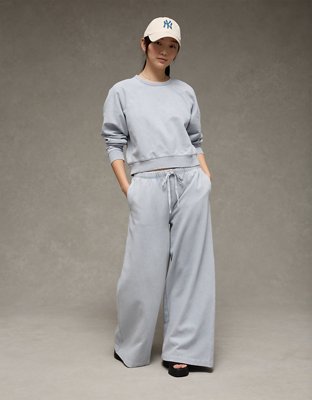 AE Everyday Luxe Wide-Leg Sweatpant