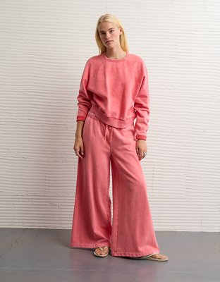AE Everyday Luxe Wide-Leg Sweatpant
