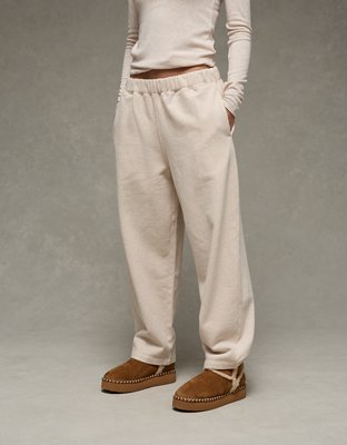AE Everyday Luxe Barrel Sweatpant
