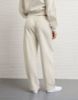 AE Everyday Luxe Barrel Sweatpant