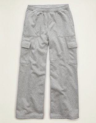 AE Everyday Luxe Cargo Wide-Leg Sweatpant