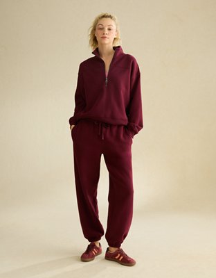 AE Everyday Luxe Low-Rise Baggy Jogger