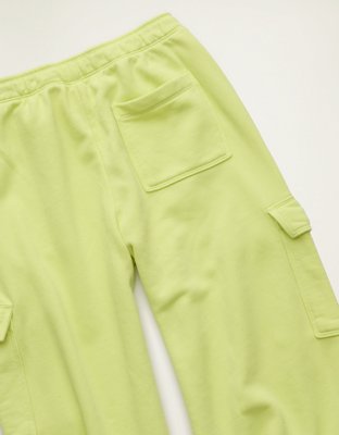 AE Everyday Luxe Cargo Wide-Leg Sweatpant