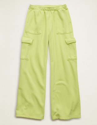 AE Everyday Luxe Cargo Wide-Leg Sweatpant