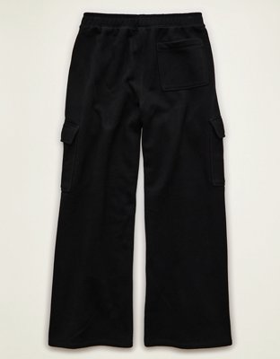 AE Everyday Luxe Cargo Wide-Leg Sweatpant