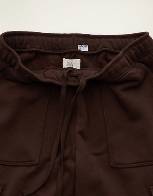 AE Everyday Luxe Cargo Wide-Leg Sweatpant