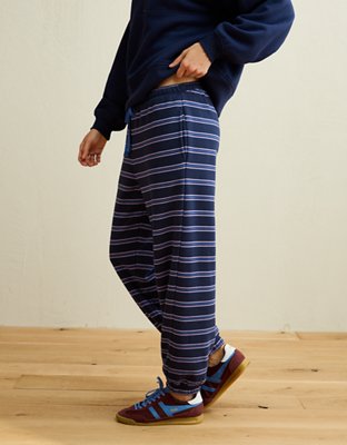 AE Everyday Luxe Low-Rise Baggy Jogger