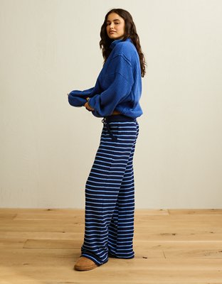 AE Big Hug Waffle Wide-Leg Sweatpant