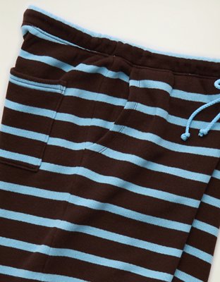 AE Dreamy Fleece Low-Rise Wide-Leg Sweatpant