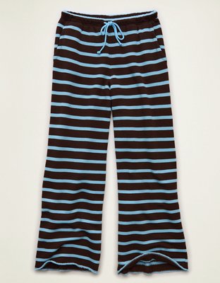 AE Dreamy Fleece Low-Rise Wide-Leg Sweatpant
