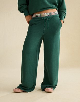 AE Dreamy Fleece Low-Rise Wide-Leg Sweatpant