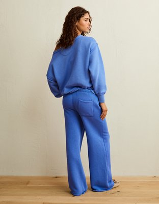 AE Dreamy Fleece Low-Rise Wide-Leg Sweatpant