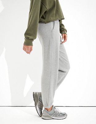 ae fleece jogger