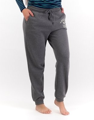 AE Fleece Slim Boyfriend Jogger