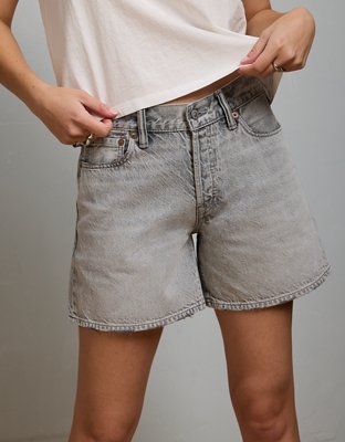 Женские шорты American Eagle AE77 Premium 5" Low-Rise Baggy Denim Short, цвет: Серый — фото 5