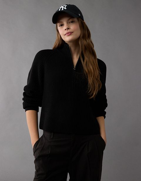 Женские свитеры American Eagle AE Cropped Mock Neck Quarter-Zip Sweater