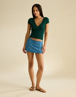 AE V-Neck Crossover Sweater Tee