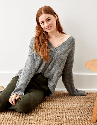 AE Soft & Cozy Hoodie Sweater