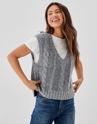 AE Cable Knit Sweater Vest