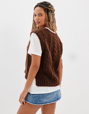 AE Cable Knit Sweater Vest