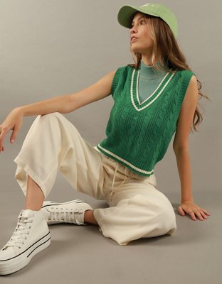 AE V-Neck Cable Vest