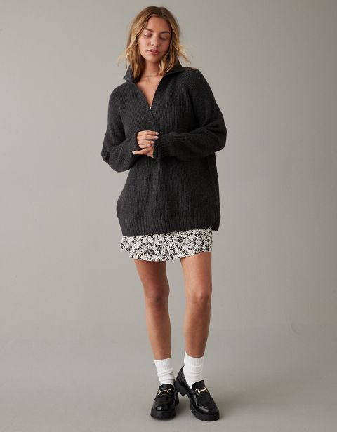 Женские свитеры American Eagle AE Whoa So Soft Oversized Collared Sweater