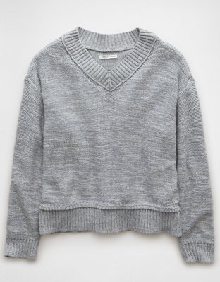 AE Long Weekend V-Neck Sweater