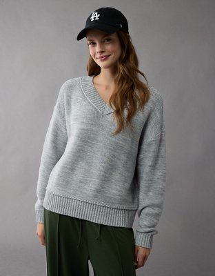 AE Long Weekend V-Neck Sweater