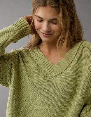 AE Long Weekend V-Neck Sweater