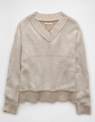 AE Long Weekend V-Neck Sweater