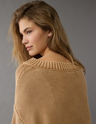 AE Long Weekend V-Neck Sweater