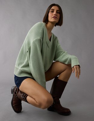 AE Long Weekend V-Neck Sweater