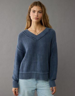 AE Long Weekend V-Neck Sweater