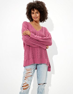 AE Cable Knit V-Neck Sweater
