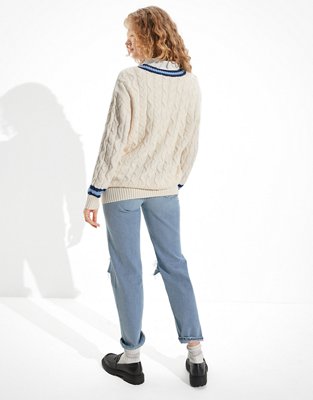 AE Oversized V-Neck Cable Knit Sweater