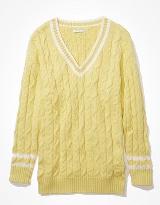 AE Oversized V-Neck Cable Knit Sweater
