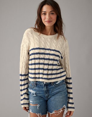 Cropped cable outlet knit sweater