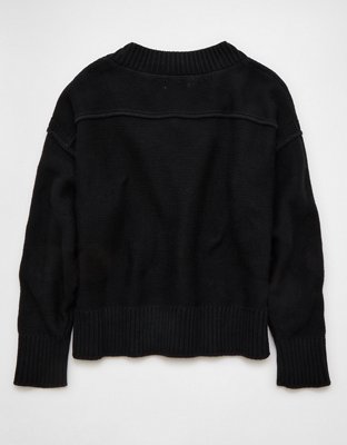 AE Long Weekend V-Neck Sweater