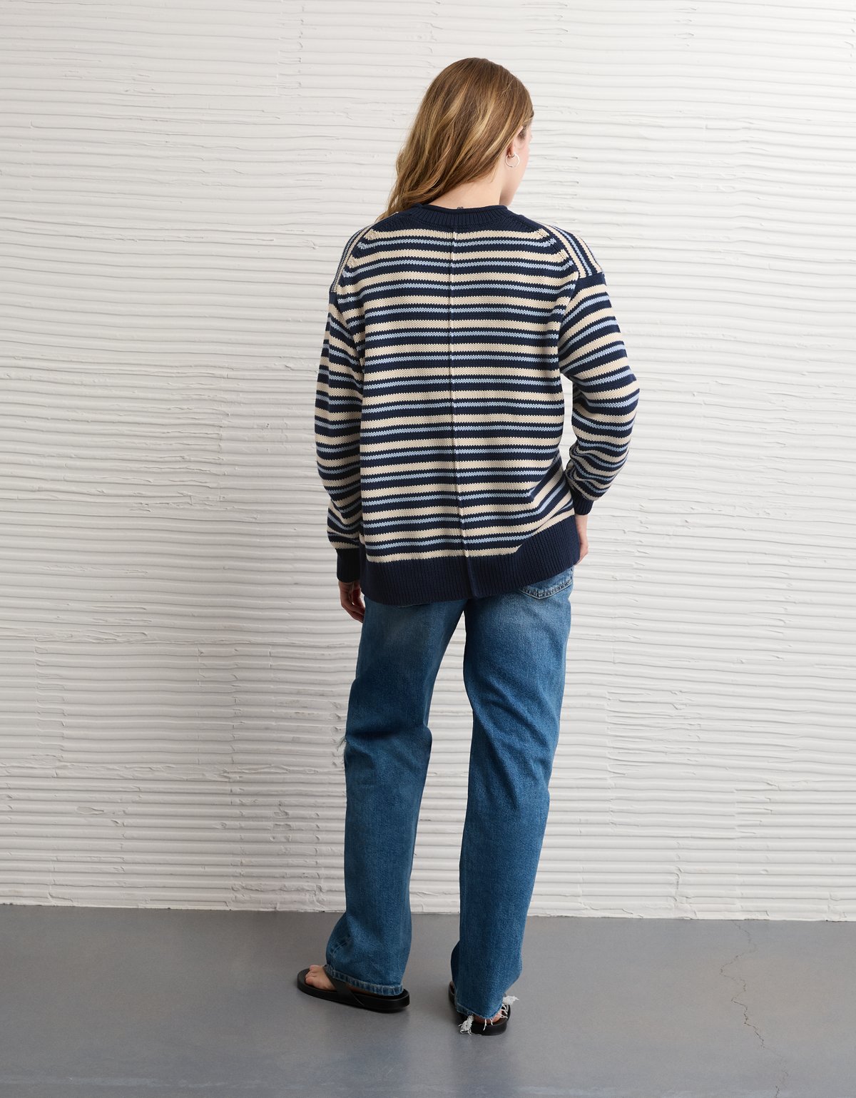 AE Big Hug Oversized Sweater - image 2