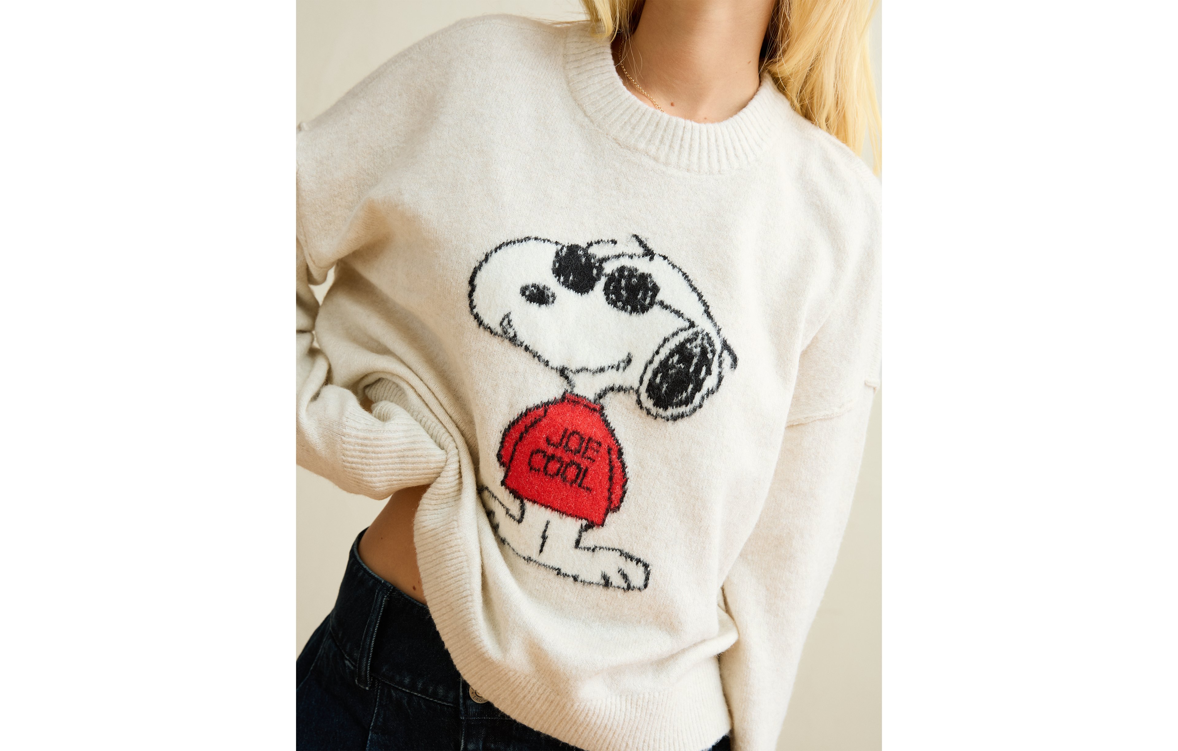 AE Whoa So Soft Snoopy Joe Cool Graphic Sweater