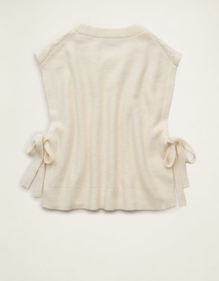 AE Whoa So Soft Cable Knit Vest
