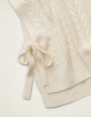 AE Whoa So Soft Cable Knit Vest