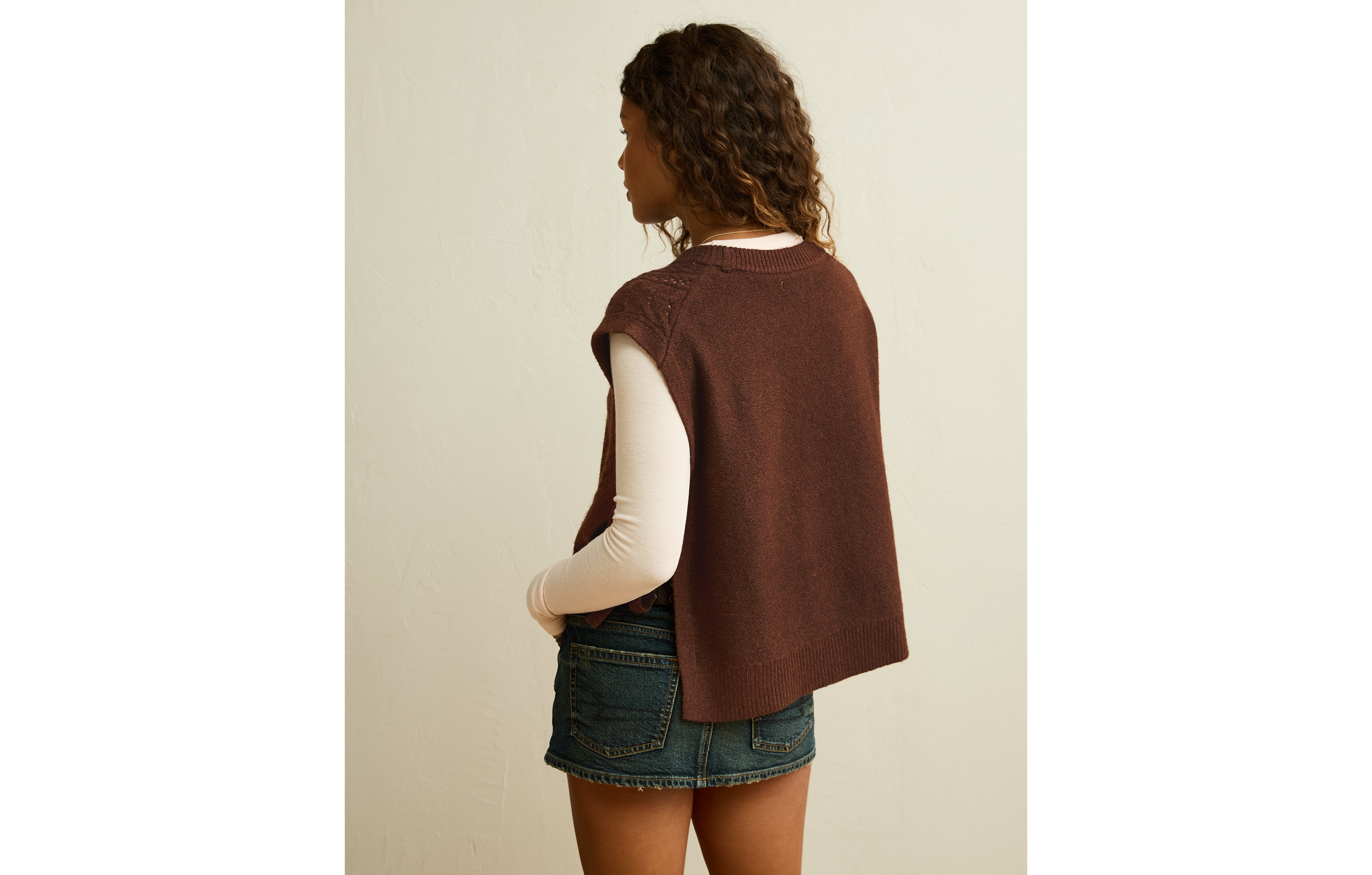 AE Whoa So Soft Cable Knit Vest