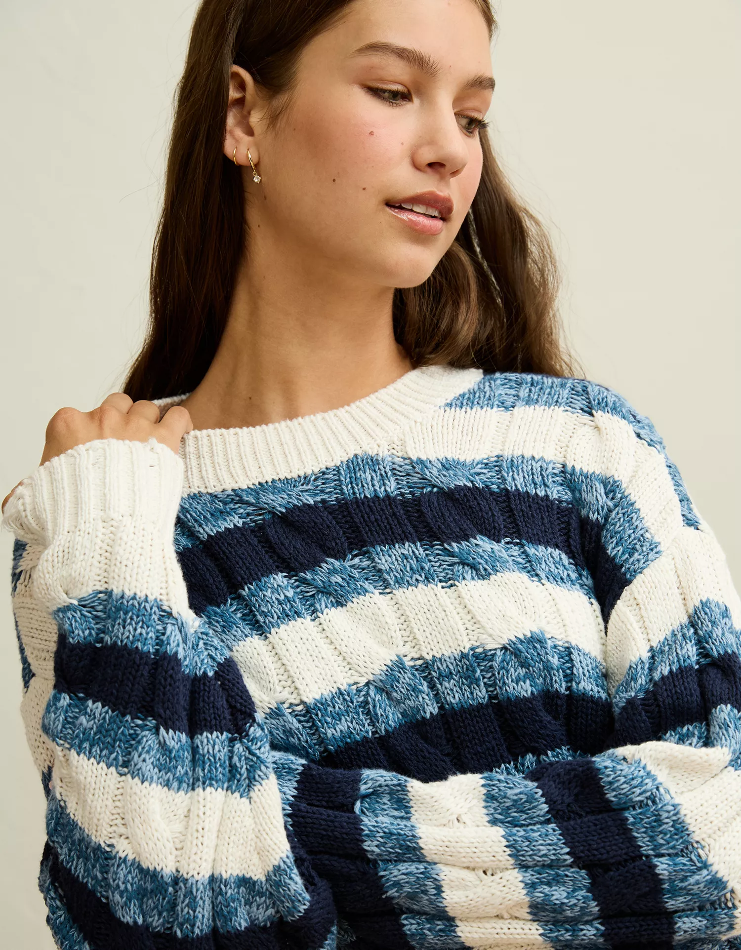 AE Cable Knit Sweater - thumbnail 6