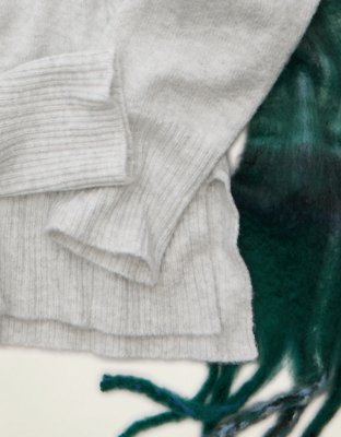 AE Whoa So Soft Sweater