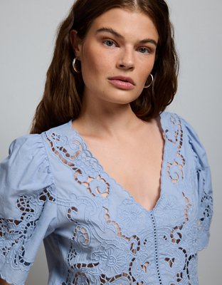 AE77 Eyelet Lace Short-Sleeve Blouse | American Eagle