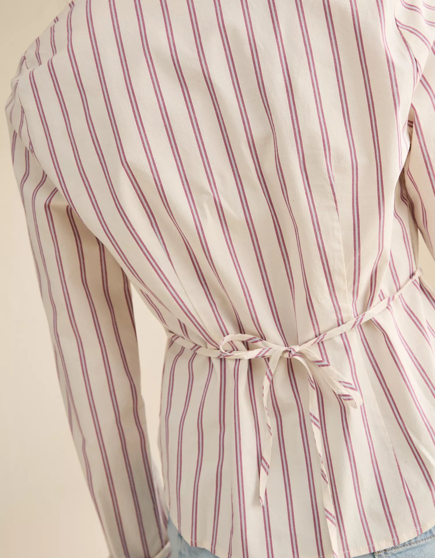 AE Fitted Button-Up Shirt - thumbnail 7