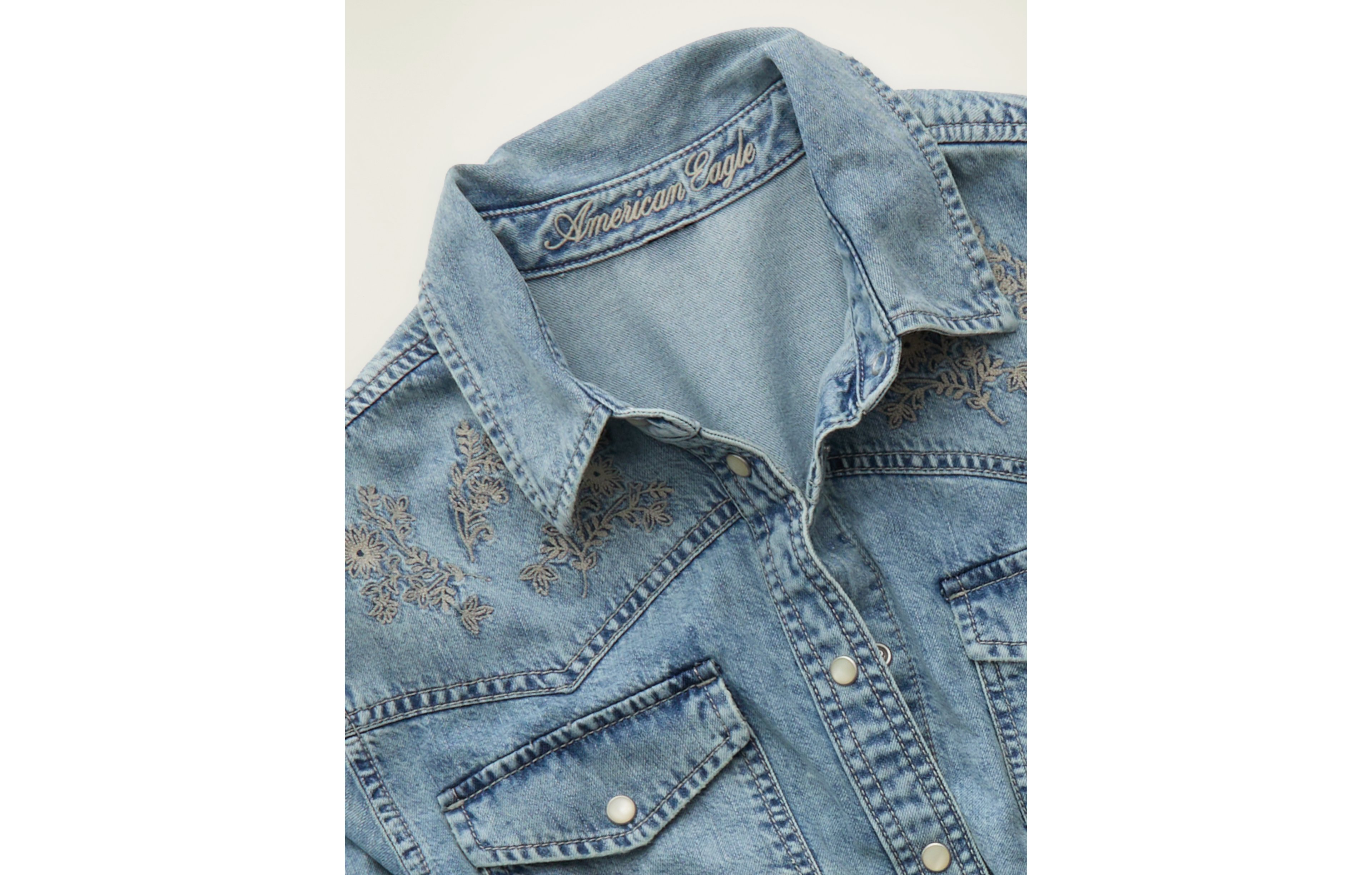 AE Throwback Denim Button-Up Shirt